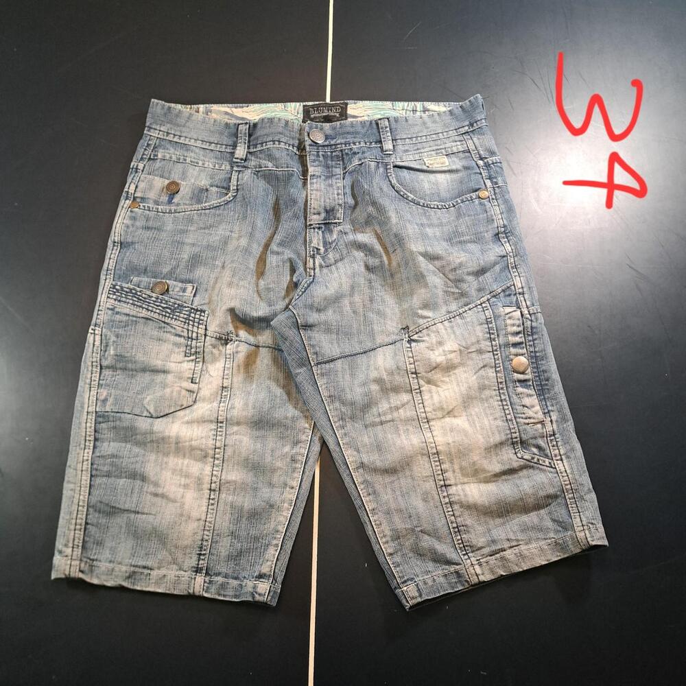 True Religion Men's Blue and Navy Shorts